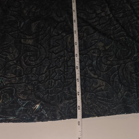 Catherines Black and Teal Iridescent 3X Burout Blouse - Picture 7 of 9